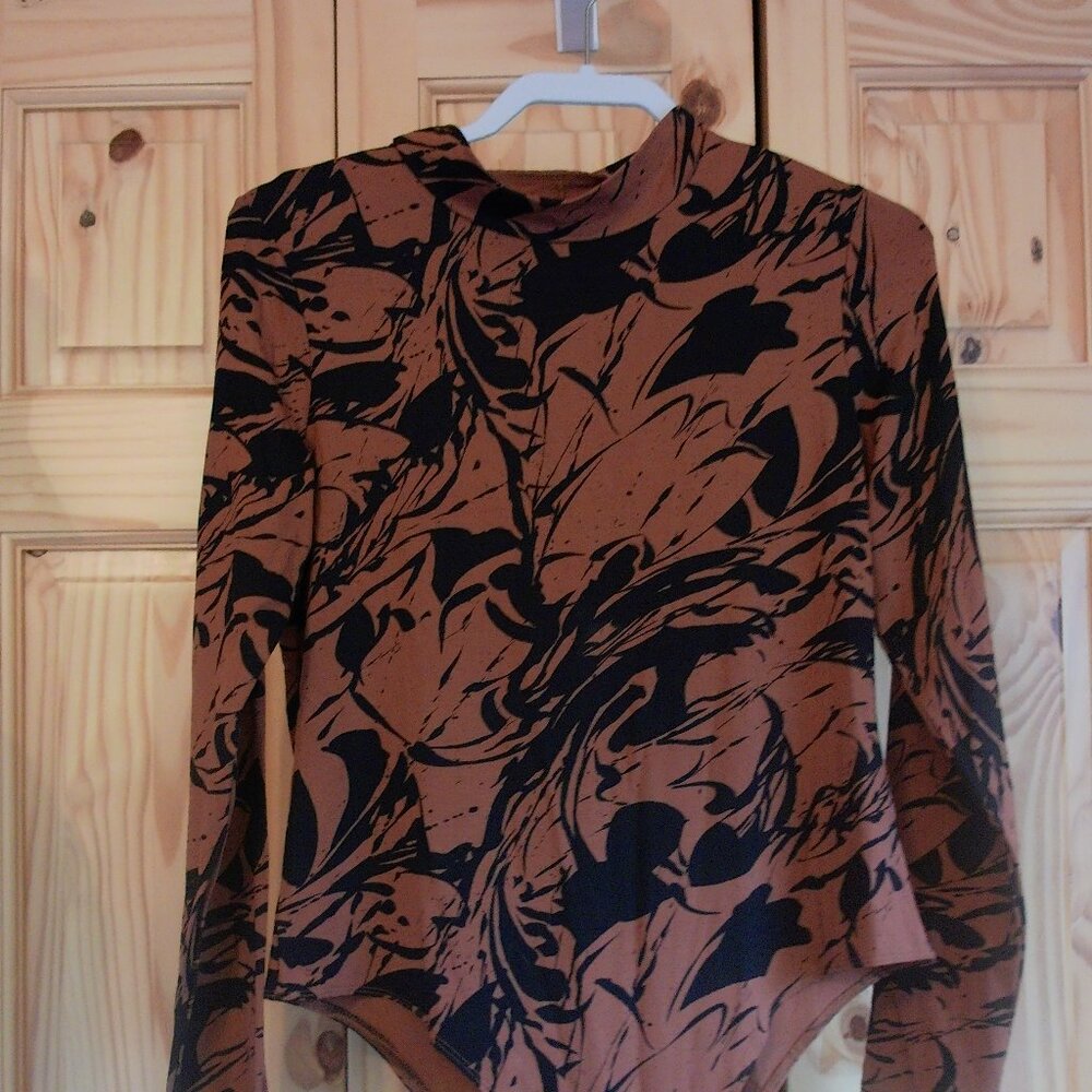 NWTS Brown & Black Abstract Print Long Sleeve Bodysuit | Mock Neck SZ LG